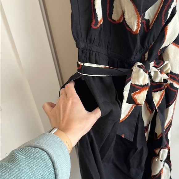 Anthropologie Black and White Floral Jumpsuit with Bold Design - Picture 4 of 6